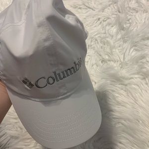 Columbia white hat